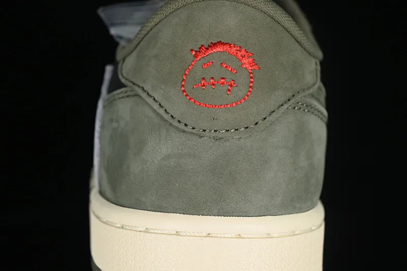 All categories Air Jordan Jordan series basketball shoes Air Jordan 1 Low P version Travis Scott x Air Jordan 1 Low OG AJ1 Joe 1 undercut low DM7866-002